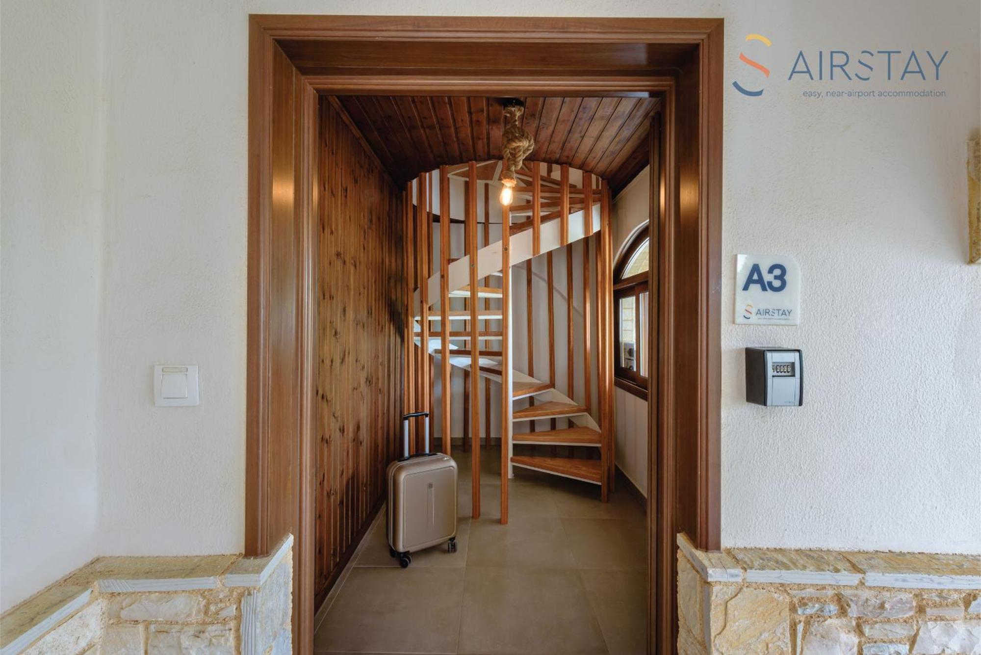 Ryze Apartments Airport By Airstay Artemida  Exterior foto